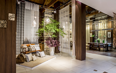 �C���e���[�j 6